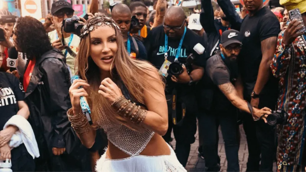 Claudia Leitte é vaiada no primeiro dia de carnaval em Salvador