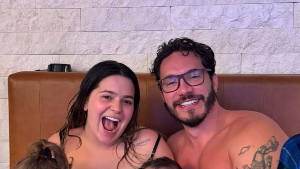 Eliezer e Viih Tube explicam afastamento das redes sociais Eliezer e Viih Tube explicam afastamento das redes sociais
