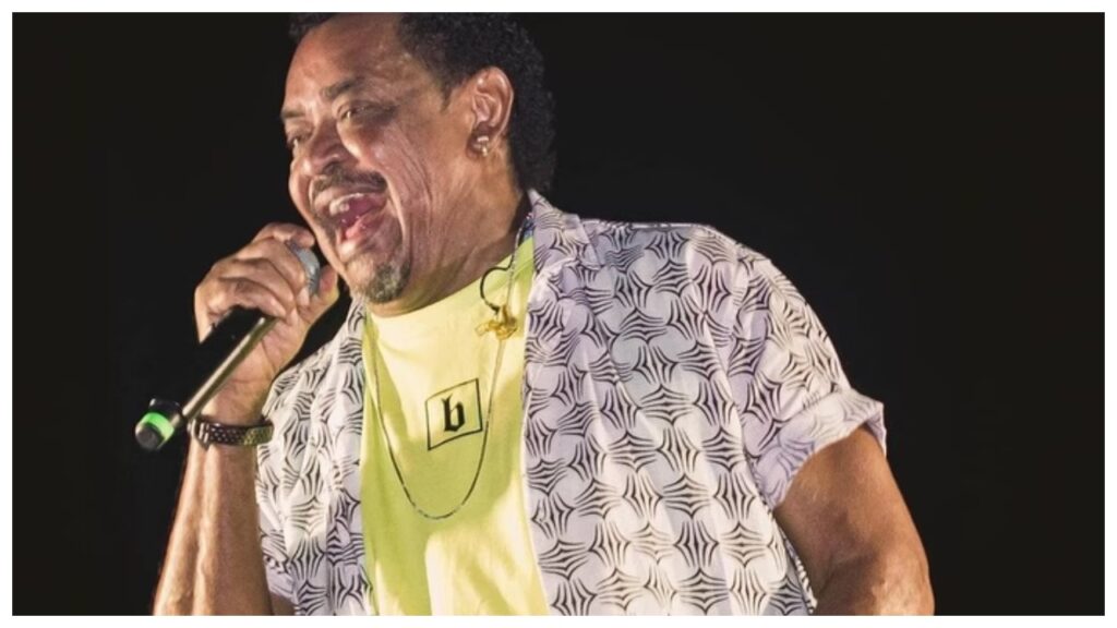 no bloco de carnaval compadre washington e visto escoltado