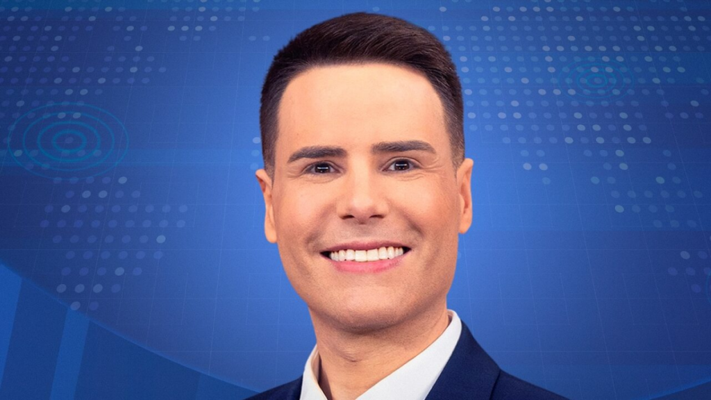 Luiz Bacci nega contrato com a Globo e detona emissora: “engessado” Luiz Bacci nega contrato com a Globo e detona emissora: