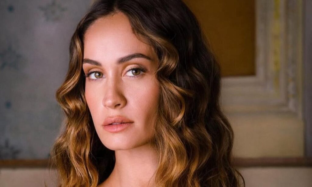 Helena Prestes, conheça a brasileira que se tornou vice-campeã do Big Brother Itália Helena Prestes, conheça a brasileira que se tornou vice-campeã do Big Brother Itália