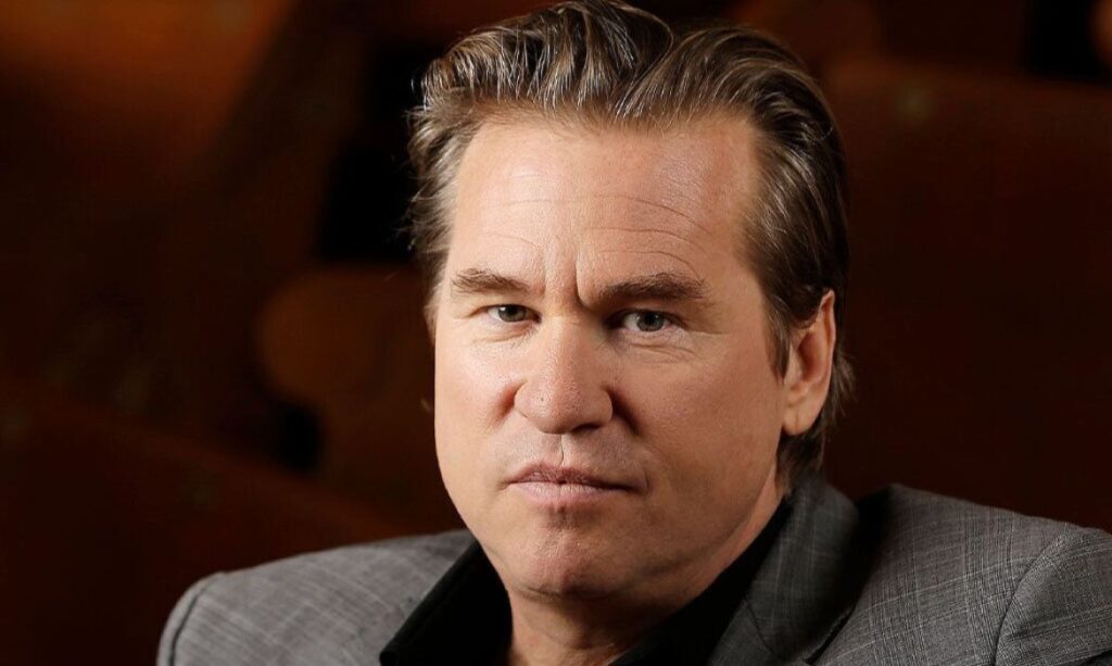 Quem é Val Kilmer, ator de Batman que morreu aos 65 anos