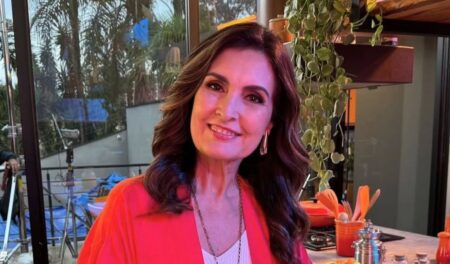 Fátima Bernardes alerta internautas sobre golpe com sua imagem