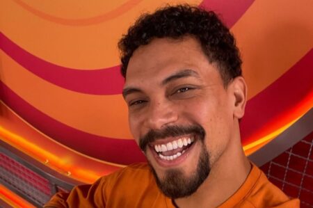 Ex-BBB zoa Bella Campos após polêmica com Cauã Reymond