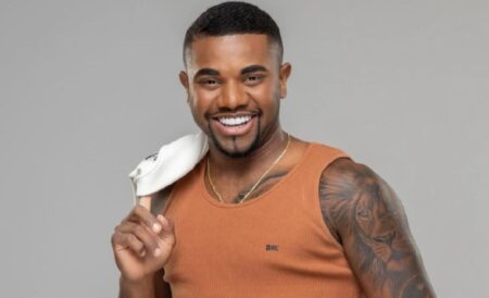 Davi Brito é pego em blitz e vai parar em delegacia