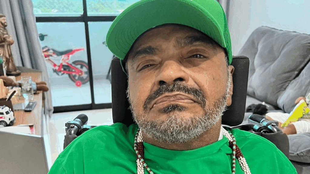 Arlindo Cruz é internado em UTI e tem estado de saúde atualizado Arlindo Cruz é internado em UTI e tem estado de saúde atualizado