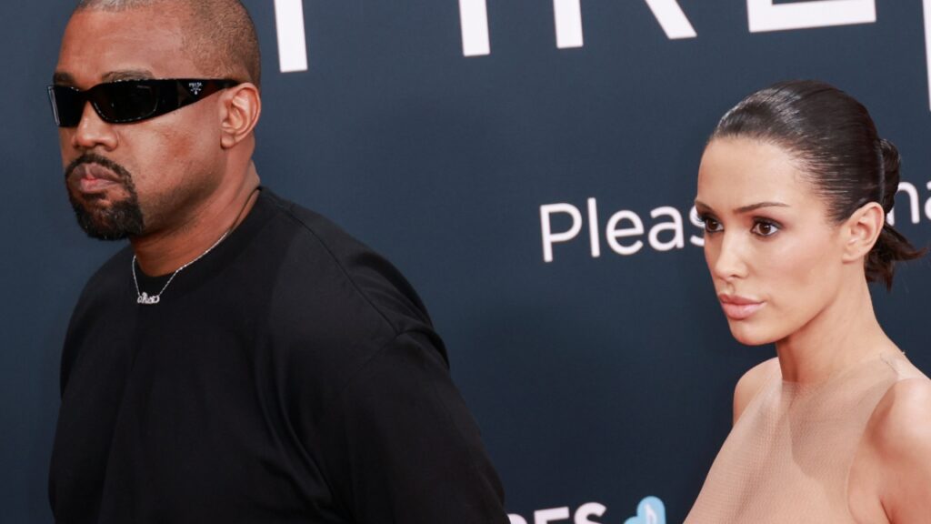Kanye West confirma que Bianca Censori o abandonou após polêmicas