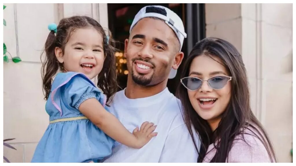 Raiane Lima se pronuncia após críticas sobre vídeo com Gabriel Jesus raiane lima se pronuncia apos criticas sobre video com gabriel jesus
