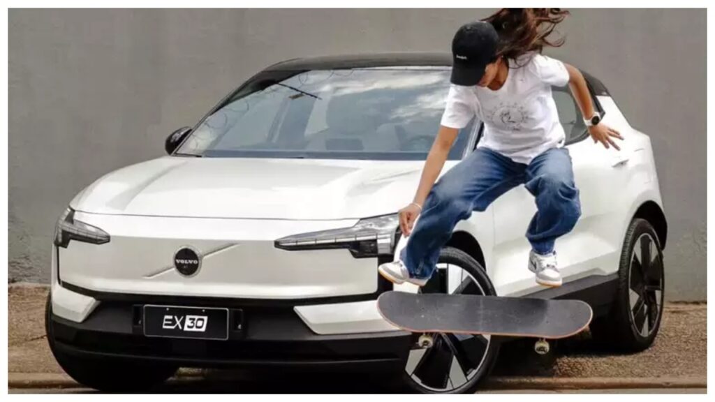 Rayssa Leal celebra conquista e ganha primeiro carro aos 17 anos rayssa leal celebra conquista e ganha primeiro carro aos 17 anos 1