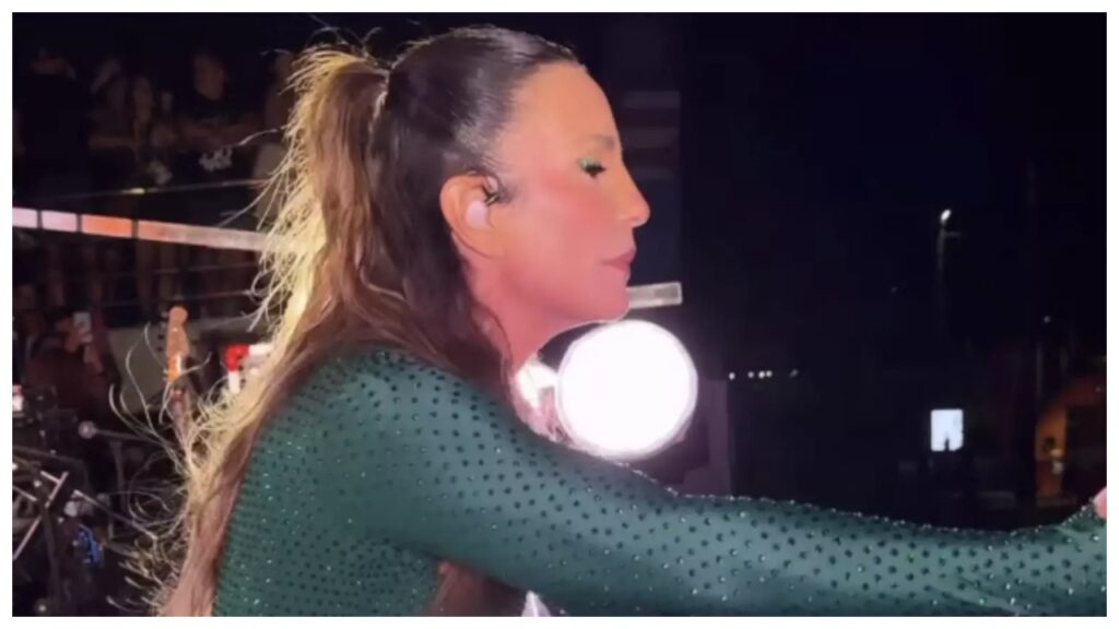 Ivete Sangalo se emociona e chora ao lembrar de Preta Gil em show; entenda o motivo ivete sangalo se emociona e chora ao lembrar de preta gil em show entenda o motivo