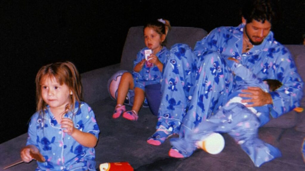Zé Felipe e Poliana Rocha curtem festa do pijama com os filhos do cantor: ‘vale a pena’ Zé Felipe e Poliana Rocha curtem festa do pijama com os filhos do cantor: 'vale a pena'