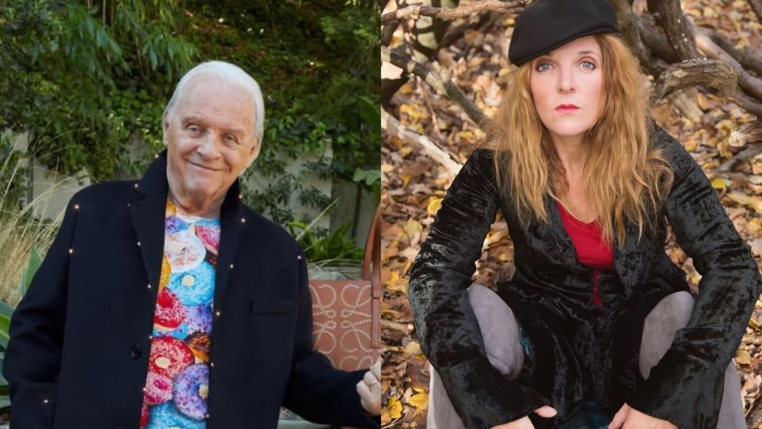 Anthony Hopkins posa sorridente ao ar livre e Abigail Hopkins senta entre folhas secas, olhando para a câmera