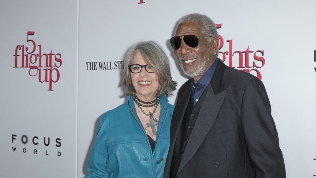 Morgan Freeman reage a elogio inusitado de Diane Keaton e revela “técnica do beijo perfeito”