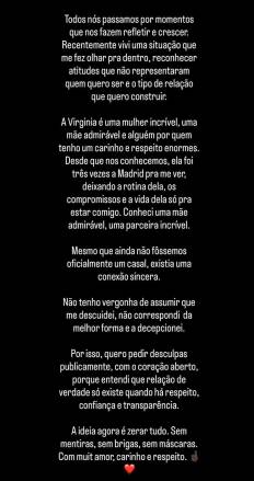 Story publicado por Vini Jr. com pedido de desculpas a Virginia Fonseca, em fundo preto com texto reconhecendo erros e expressando arrependimento.