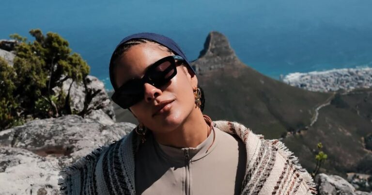 Bella Campos relembra mordida de jacaré e exibe cicatriz; veja a foto Bella Campos