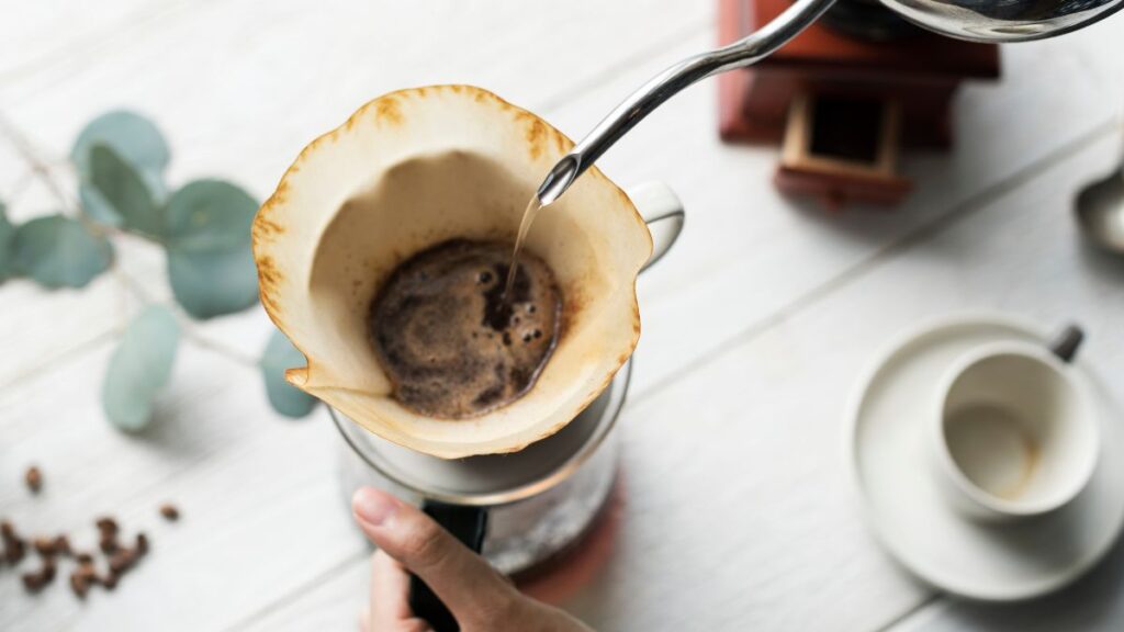 Guardar o coador de pano no freezer pode melhorar o sabor do café Guardar o coador de pano no freezer pode melhorar o sabor do café
