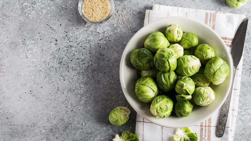 Couve-de-Bruxelas: o vegetal que fortalece imunidade e rende na horta Couve-de-Bruxelas: o vegetal que fortalece imunidade e rende na horta