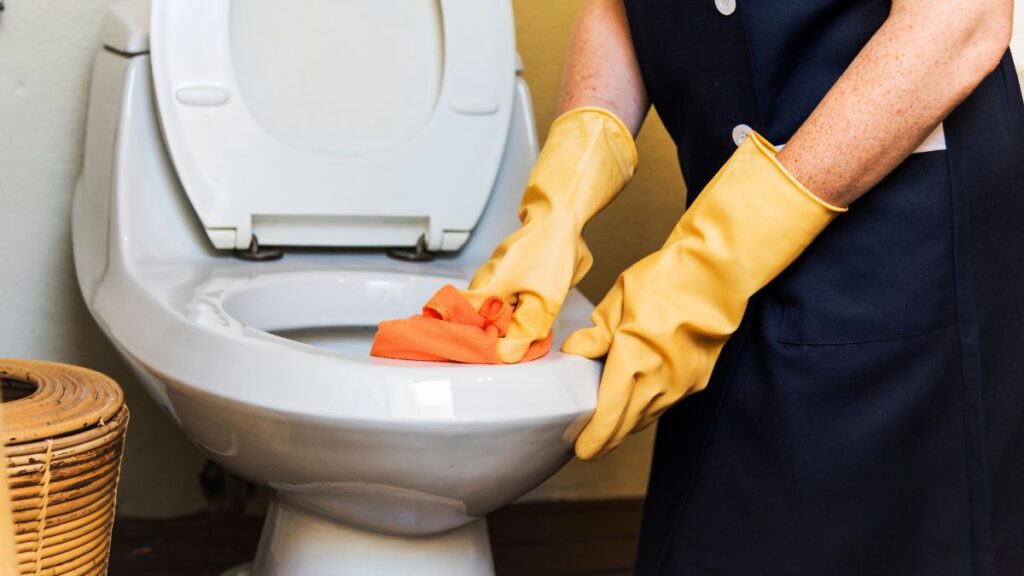 Como remover manchas da privada de vez: truques que funcionam Como remover manchas da privada de vez: truques que funcionam