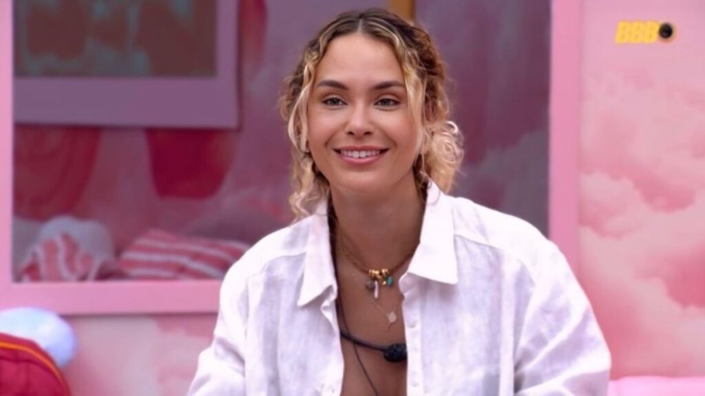 Por que Sarah passou de jogadora querida a decepção no BBB 21