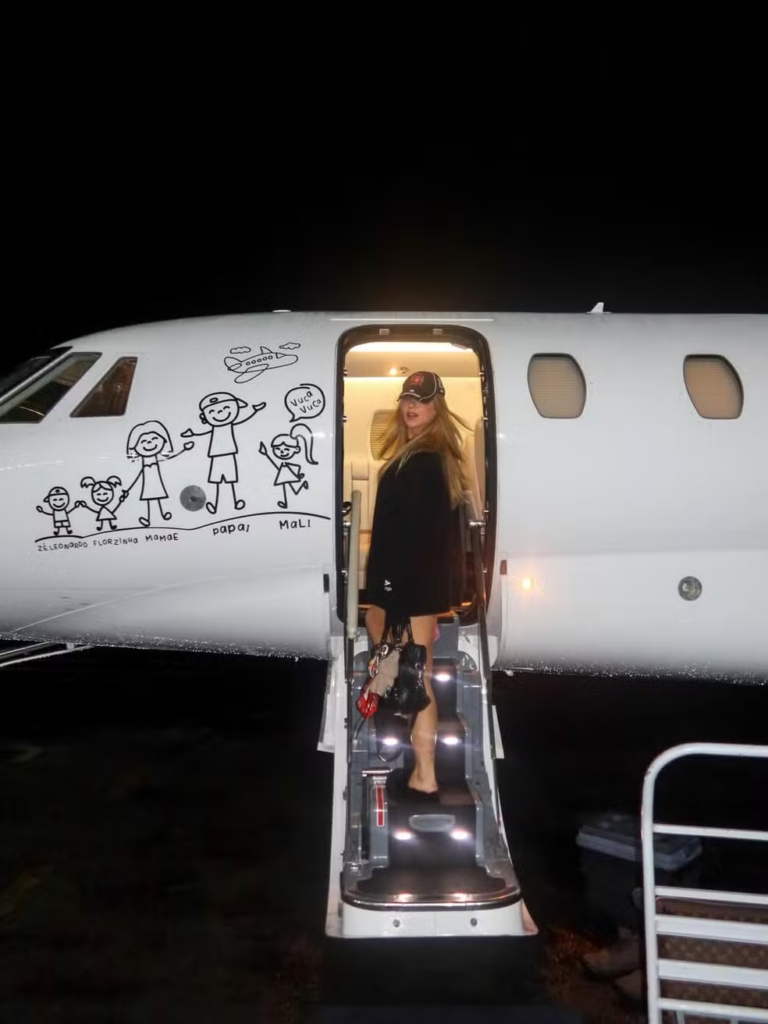 Web detona Virginia por viajar após acidente da mãe em Goiás; confira 1 Web detona Virgínia por viajar após acidente da mãe em Goiás; confira