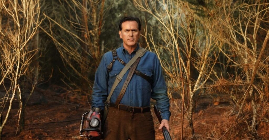 Astro de ‘Evil Dead’, Bruce Campbell revela diagnóstico de câncer Bruce Campbell como Ash em cena do filme A Morte do Demônio na floresta