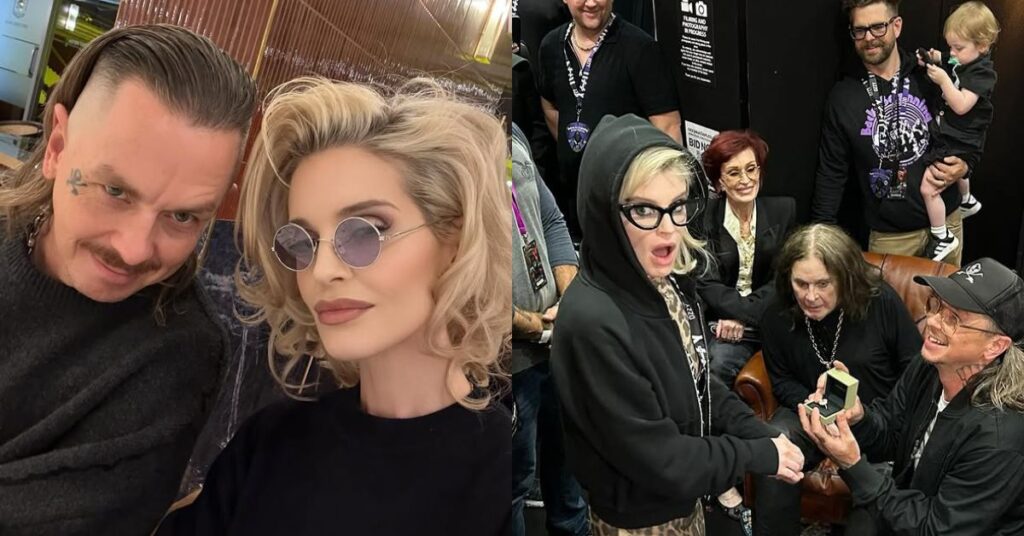 Kelly Osbourne termina noivado após 8 meses e luto do pai: ‘incrivelmente difícil’ Sid Wilson e Kelly Osbourne posa para selfie; ao lado, homem ajoelhado faz pedido com anel diante de mulher surpresa cercada por pessoas.