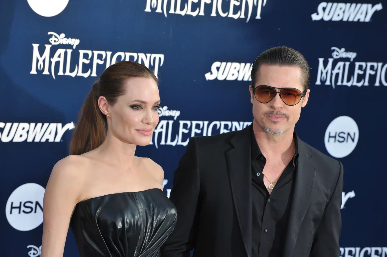 Maddox, filho de Angelina Jolie e Brad Pitt busca excluir o sobrenome do pai legalmente; entenda Caso reacendeu discussões sobre a relação entre Brad Pitt e os filhos.