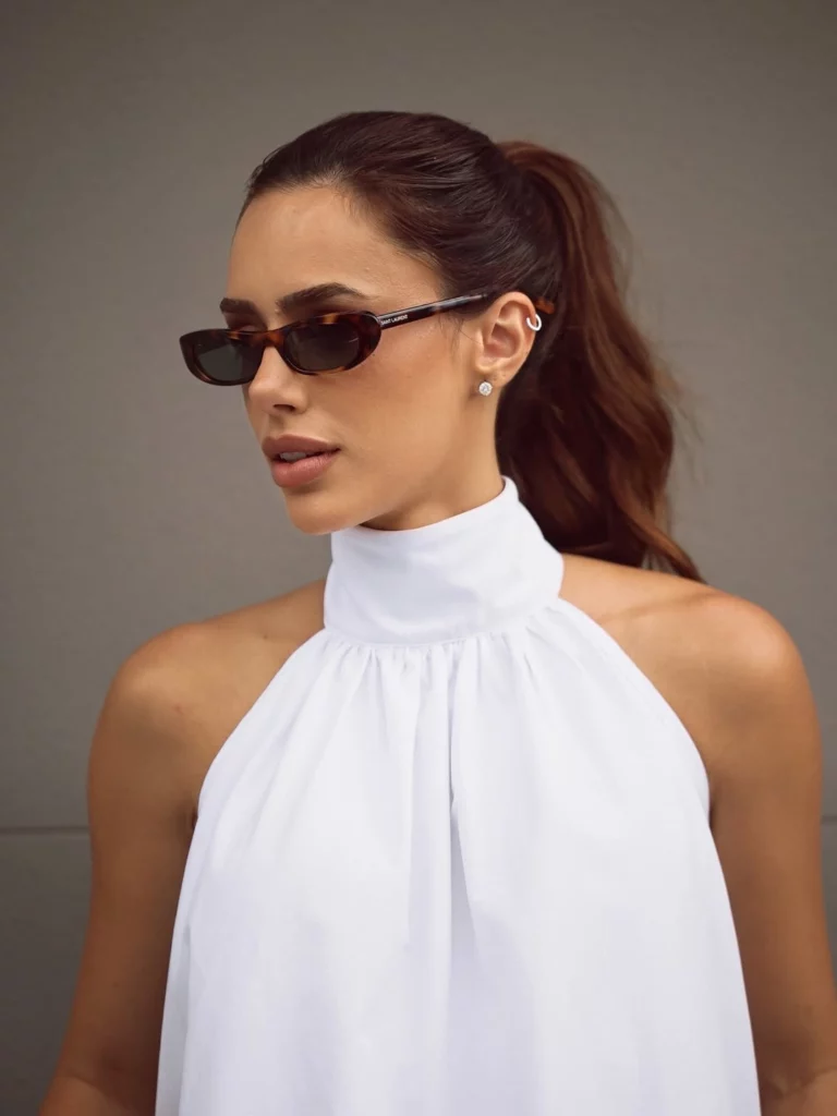 Bruna Marquezine e Bruna Biancardi: Entenda a comparação 2 Bruna Biancardi se tornou conhecida nacionalmente por seu trabalho como influenciadora digital. Com milhões de seguidores, ela compartilha momentos da rotina, viagens, maternidade e projetos profissionais.