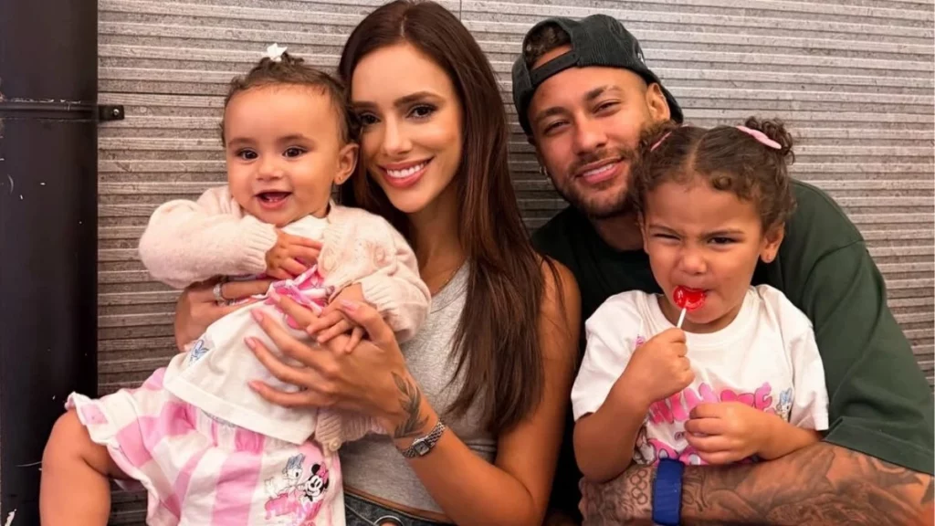 Bruna Biancardi revela o que acontece após brigas com Neymar; confira Influenciadora revelou que o casal passa alguns dias abalado após discussões.