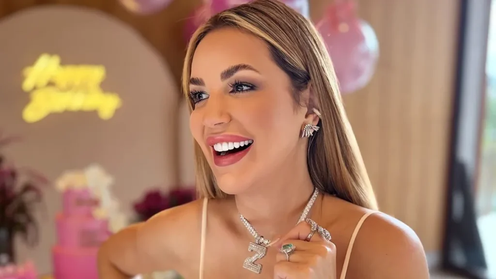 Deolane em uma foto compartilhada em suas redes sociais