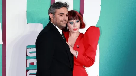 Lady Gaga e Michael Polansky em evento de Coringa 2