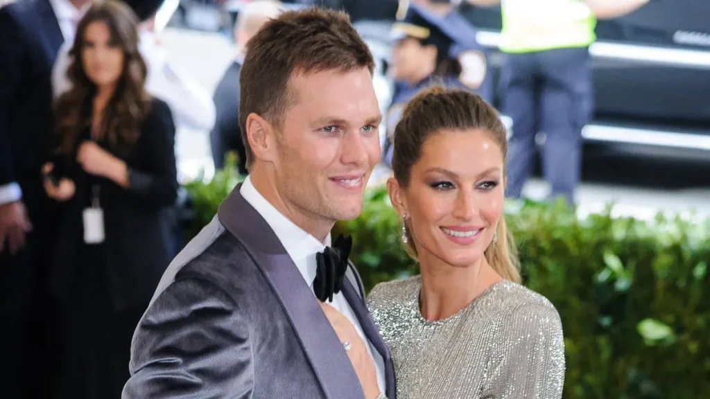 Tom Brady teria postado indireta após nascimento do caçula de Gisele Bündchen Tom Brady e Gisele durante Met Gala