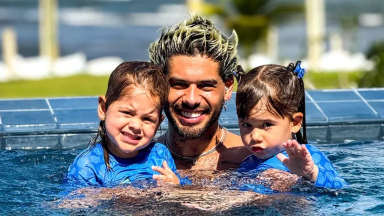 Zé Felipe se revolta com influencer após fake news sobre os filhos; veja Registro de Zé Felipes com filhos
